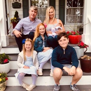 Meet your Posher, Elizabeth